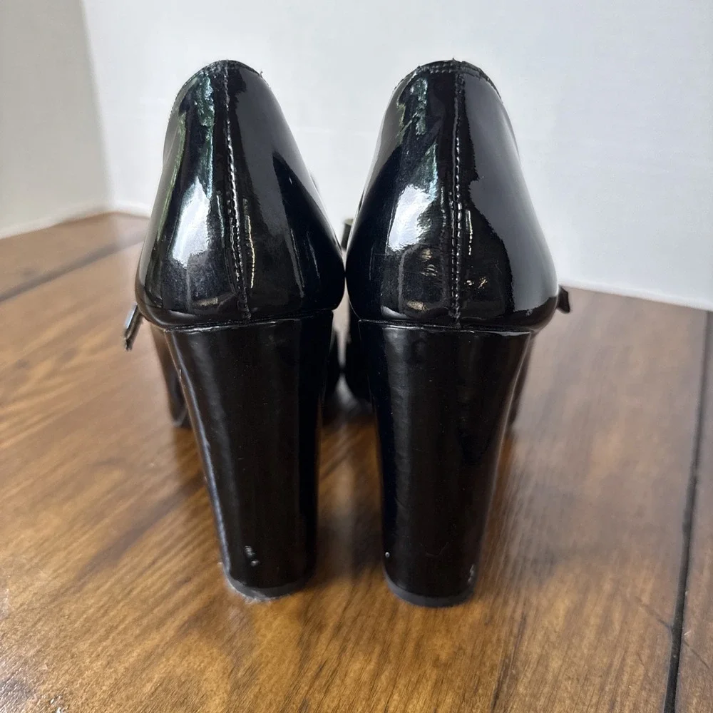 Polo Ralph Lauren Emerson Patent Leather Mary Jane Pumps Black Size 39 US 8.5